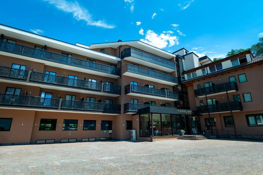Chrys Hotel